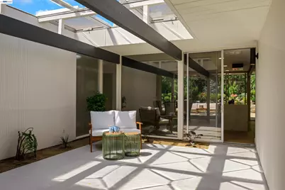 15 Don Timoteo Ct, San Rafael, CA 94903 - Photo 7