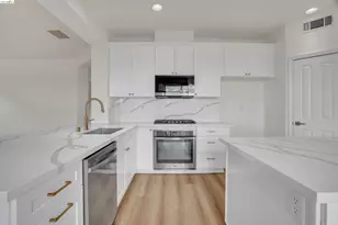 6857 Sunriver Ln, Vallejo, CA 94591 - Photo 21