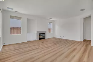 6857 Sunriver Ln, Vallejo, CA 94591 - Photo 23