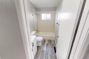 2105 48th Ave, Oakland, CA 94601 - Photo 21