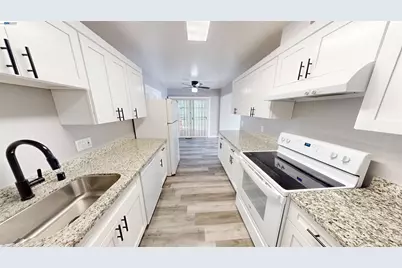 2105 48th Ave, Oakland, CA 94601 - Photo 17