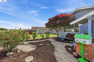 1326 Vining Dr, San Leandro, CA 94579 - Photo 3