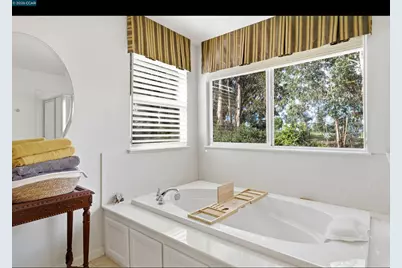 835 Meadow View Dr, Richmond, CA 94806 - Photo 35