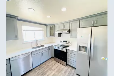 4150 Rocky Point Ct, Tracy, CA 95304 - Photo 7