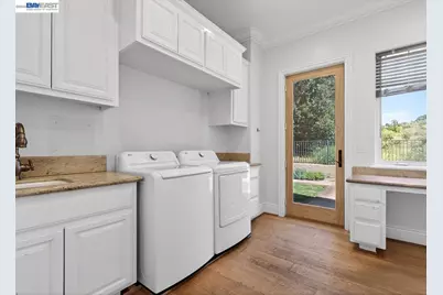 920 Happy Valley Rd, Pleasanton, CA 94566 - Photo 43