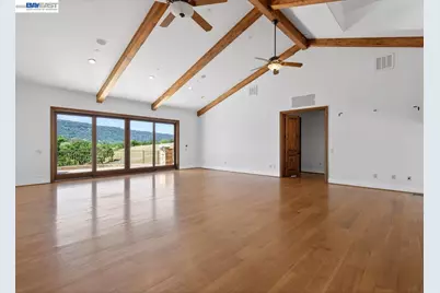 920 Happy Valley Rd, Pleasanton, CA 94566 - Photo 9