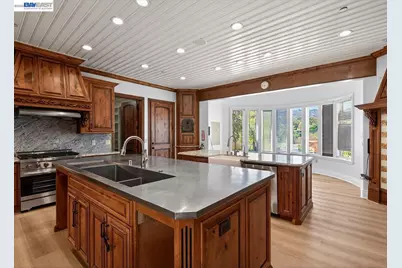 920 Happy Valley Rd, Pleasanton, CA 94566 - Photo 17