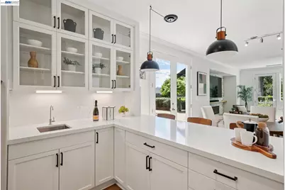 1099 Oak Hill Rd, Lafayette, CA 94549 - Photo 13