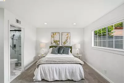 3556 Columbine Dr, San Jose, CA 95127 - Photo 21