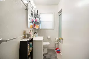 1912 Lafayette St, Alameda, CA 94501 - Photo 25