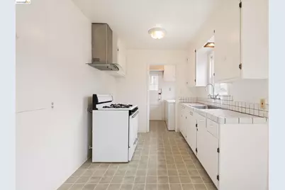1912 Lafayette St, Alameda, CA 94501 - Photo 23