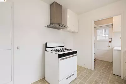 1912 Lafayette St, Alameda, CA 94501 - Photo 25