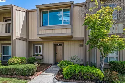 1104 Island Dr, Alameda, CA 94502 - Photo 1