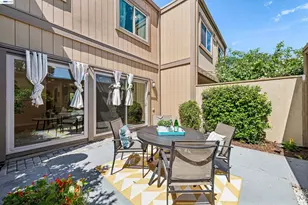 1104 Island Dr, Alameda, CA 94502 - Photo 25