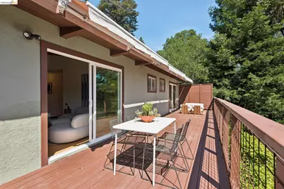 6874 Chambers Dr., Oakland, CA 94611 - Photo 23