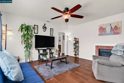 1331 Pear Dr, Concord, CA 94518 - Photo 5