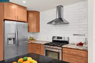 1331 Pear Dr, Concord, CA 94518 - Photo 13