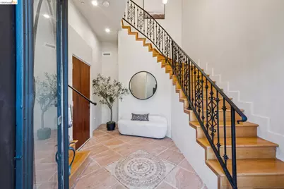 6929 Bristol Dr, Berkeley, CA 94705 - Photo 5