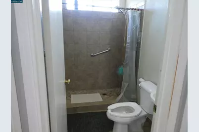 2908 Sargent Ave, San Pablo, CA 94806 - Photo 23