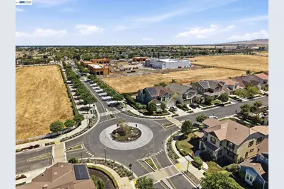 2352 Augusta Ave, Tracy, CA 95377 - Photo 59