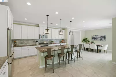 2352 Augusta Ave, Tracy, CA 95377 - Photo 9