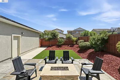 2352 Augusta Ave, Tracy, CA 95377 - Photo 45