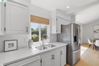 7574 Birkdale Dr, Newark, CA 94560 - Photo 17