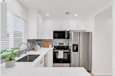 3667 Carrigan Cmn, Livermore, CA 94550 - Photo 17