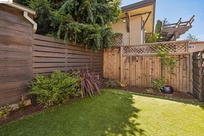 2564 35th Ave, Oakland, CA 94601 - Photo 49