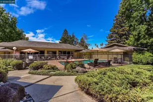 1201 Monument Blvd, Concord, CA 94520 - Photo 29