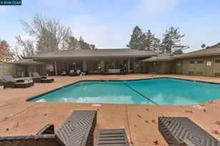 1201 Monument Blvd, Concord, CA 94520 - Photo 31