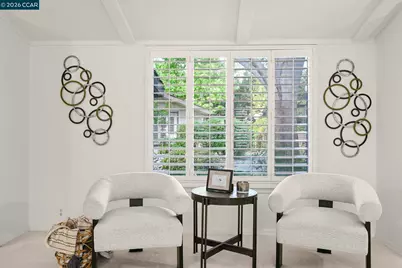 1201 Monument Blvd #76, Concord, CA 94520 - Photo 9