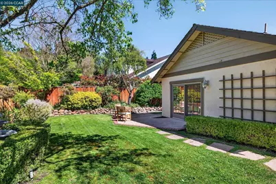 25 Cannes Ct, Danville, CA 94506 - Photo 35