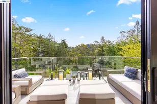 45 Homeglen Ln, Oakland, CA 94611 - Photo 19