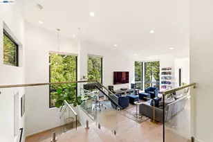 45 Homeglen Ln, Oakland, CA 94611 - Photo 5