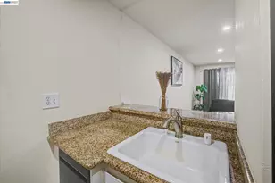 625 El Dorado Ave, Oakland, CA 94611 - Photo 17