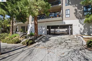 625 El Dorado Ave, Oakland, CA 94611 - Photo 1