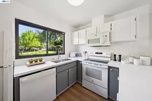 3343 Solomon Ln, Alameda, CA 94502 - Photo 5