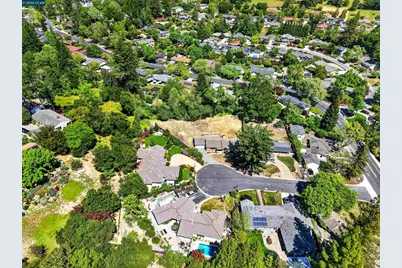 10 Corte Sombrita, Orinda, CA 94563 - Photo 3