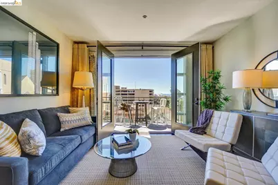 585 9th St #UNIT 535, Oakland, CA 94607 - Photo 5