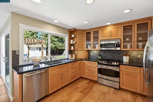 946 Cheyenne Dr, Walnut Creek, CA 94598 - Photo 11