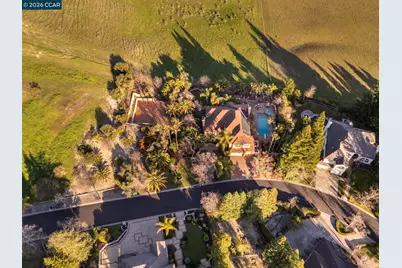 4640 Kingswood Dr, Danville, CA 94506 - Photo 53