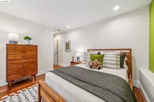 848 33rd St, Oakland, CA 94608 - Photo 41