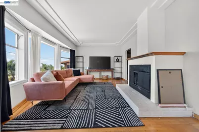 9012 Burr St, Oakland, CA 94605 - Photo 7