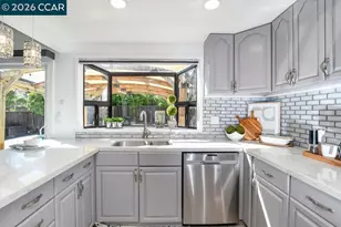 1154 Breckenridge Ct, Martinez, CA 94553 - Photo 11