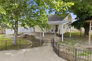 3015 Point Pleasant Rd, Elk Grove, CA 95757 - Photo 21