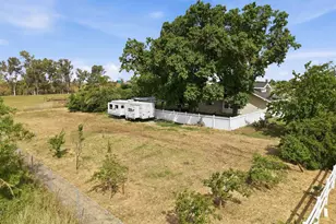 3015 Point Pleasant Rd, Elk Grove, CA 95757 - Photo 29