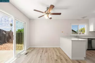 2120 Sugartree Dr, Pittsburg, CA 94565 - Photo 9