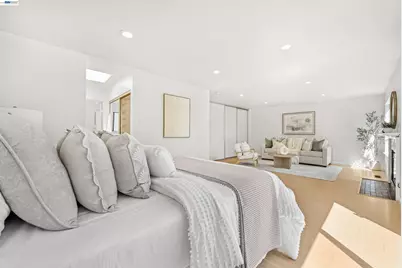 7518 Rosedale Ct, Pleasanton, CA 94588 - Photo 23