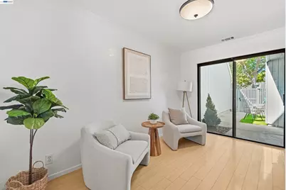 7518 Rosedale Ct, Pleasanton, CA 94588 - Photo 11